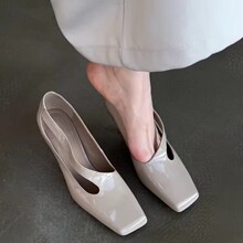 ��Ƥ��߼����|�������欔����ЬŮ�U��͸��һ�_�Ÿ߸�Ьͨ�چ�Ь