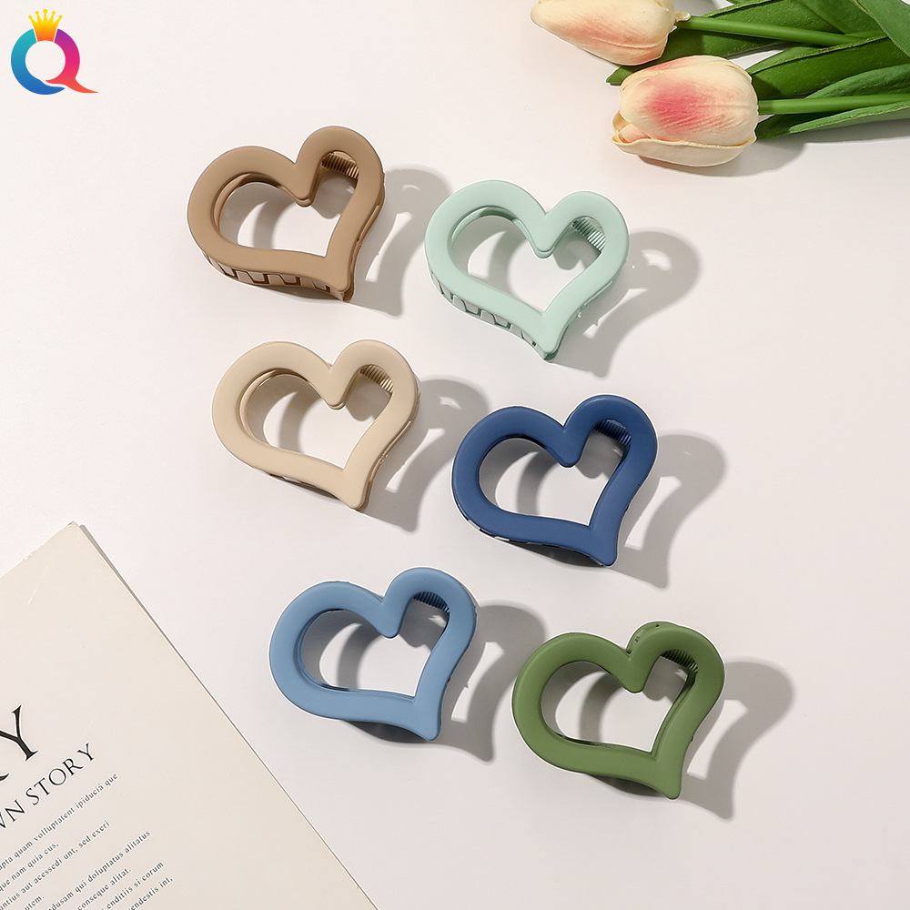 Simple Style Heart Shape Plastic Metal Hair Claws 1 Piece display picture 3