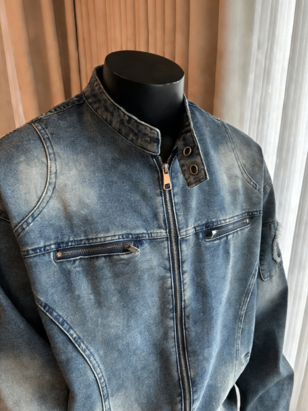 Men's Denim Jacket Washed Motorcycle Style Loose Casual Zipper_voghion.com