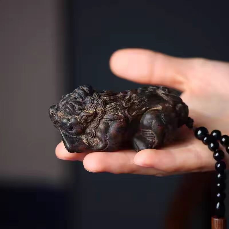 沉香木雕刻独角霸王貔貅手把件实木男把玩古神兽招财饰品汽车挂件|undefined