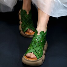 【现货】1741小婉高品质软皮罗马凉鞋女夏季编织松糕跟厚底镂空高