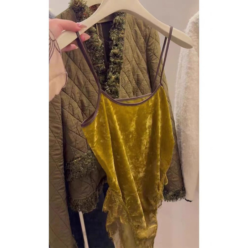 Autumn and Winter Tops for Women 2025 New Hot Style Unique Beautiful Elegant Chic Design Golden Velvet Camisole