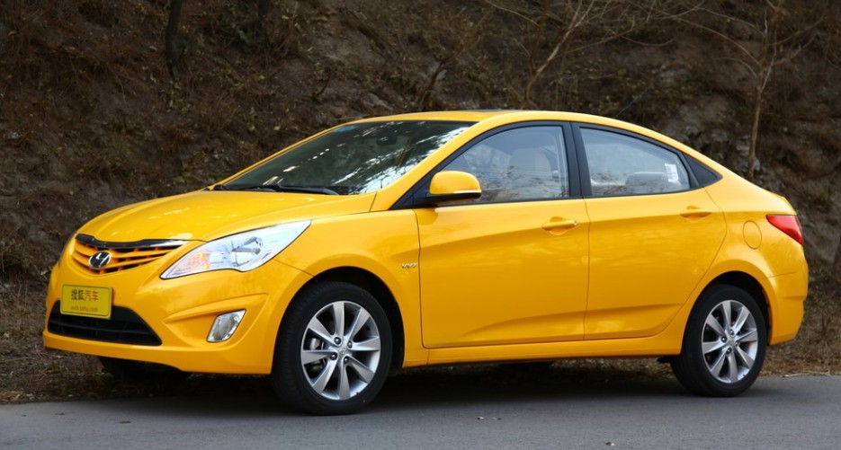Suitable for Hyundai Reina wheel rims 14inch 16-inch 8-spoke aluminum alloy wheel rims Hyundai Reina Accent steel rims