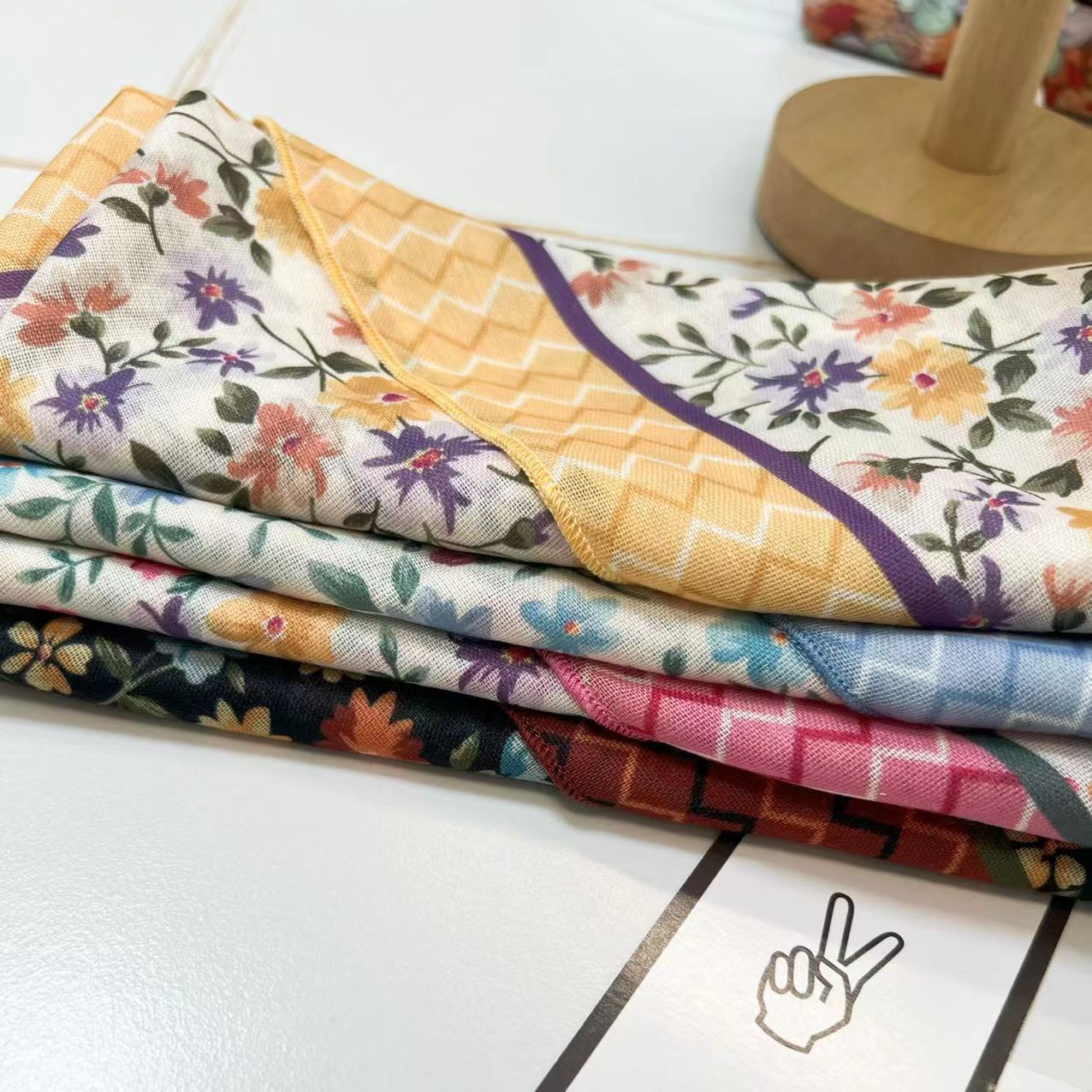 60g Weight Kerchief Classification Daily Occasion cotton and linen Material Flower Pattern Summer Season Women's Gender IG Style Style Women's IG Style Flower Cotton And Linen Kerchief 123