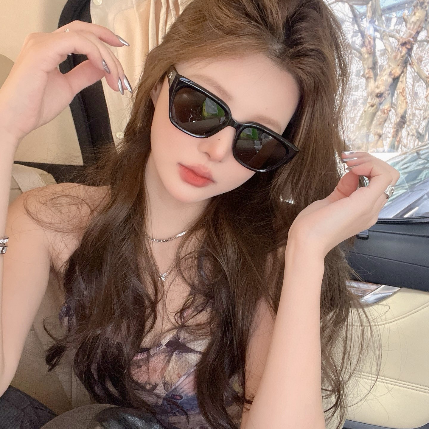 miner (패셔너블하고 절묘하며 다재다능함)