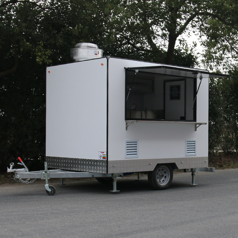 小型移动早餐车摆摊烧烤车街景美食车