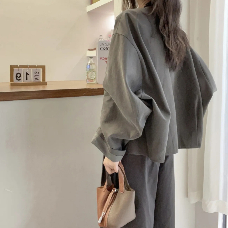 长袖V字领宽松时尚外套女2025秋季英伦风纯色通勤百搭开衫上衣潮|undefined
