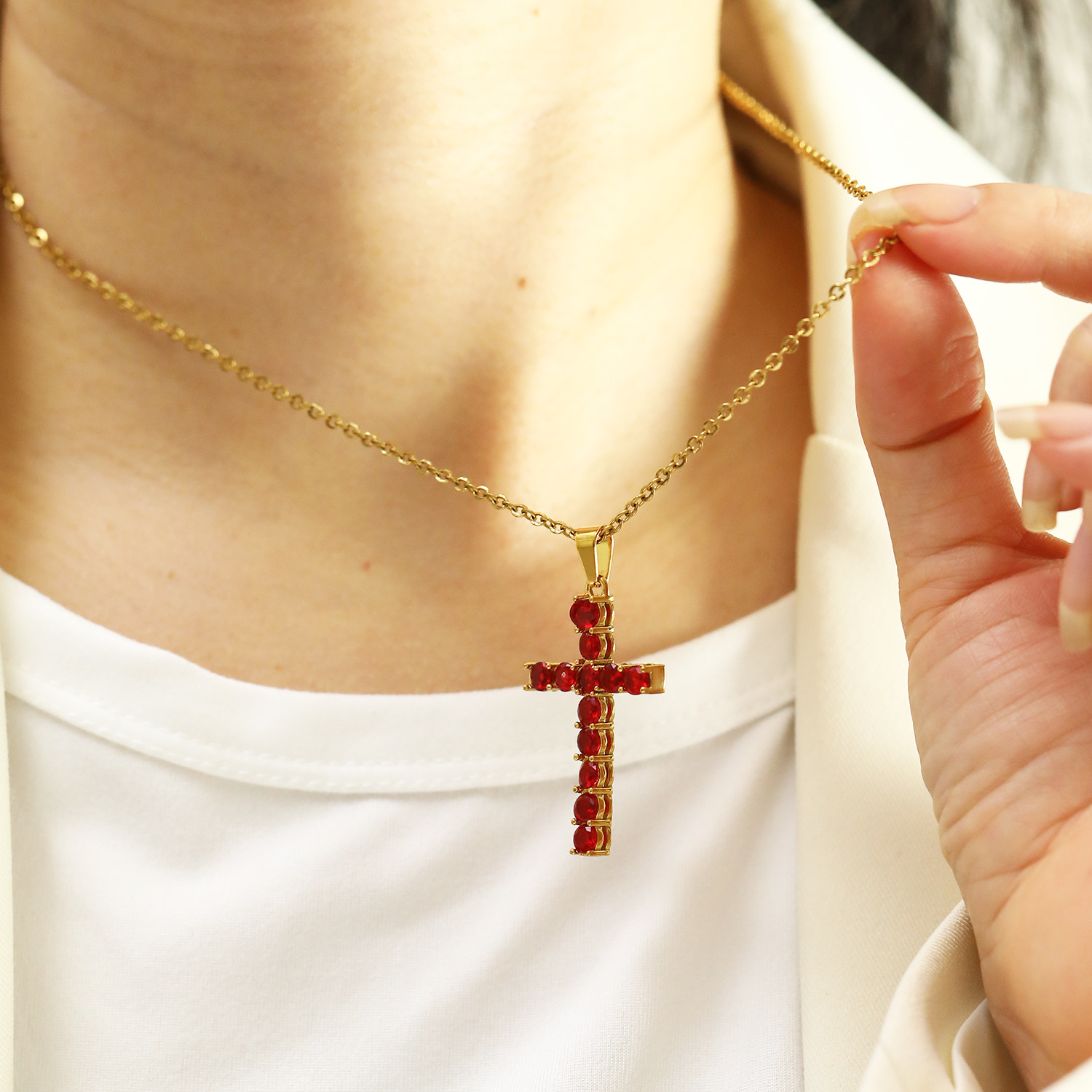 Χάλυβα Τιτανίου Κομψός Σταυρός Ηλεκτροπλασιασμός Ινλεί Ρηνανόστινο Κολιέ Κρεμαστής display picture 8