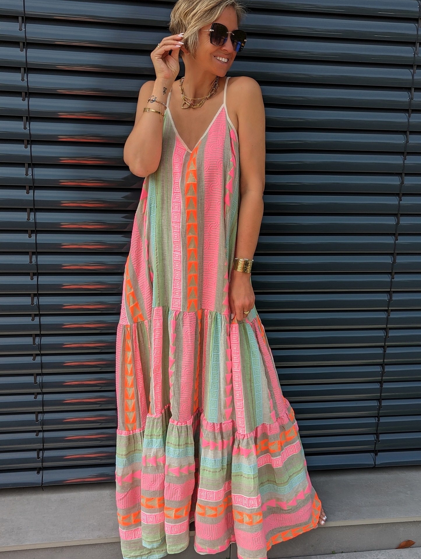 Women's Gender Wholesale Women's Streetwear Printing Backless Geometric Travel Selfie V Neck Sleeveless Regular Dress