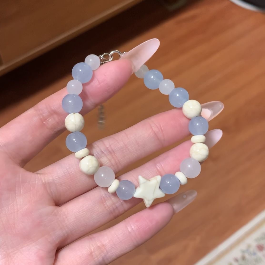 Brazalete de estrellas encantadora en el viento pequeño fresco cuentas brazalete de alta calidad pareja de joyería de mano