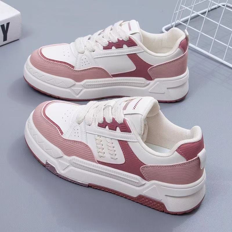 Zapatos de suela gruesa para mujeres primavera 2025 nuevos zapatos de moda de estudiantes zapatos blancos casuales transpirables zapatos deportivos de mujer