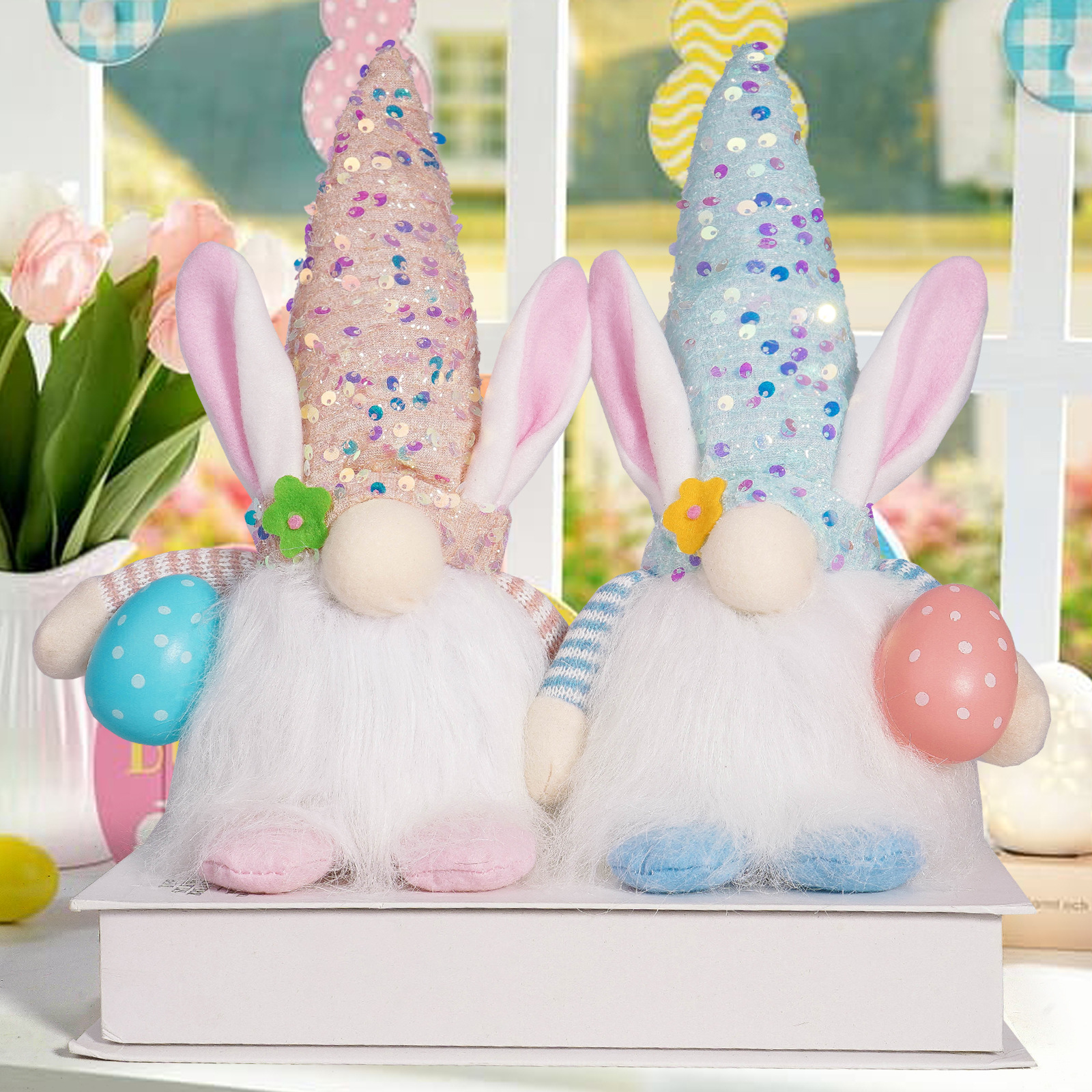 Nuevos productos transfronterizos de Pascua luminosa con lámpara conejo muñeca huevo esquinilla sombrero muñeca sin cara decoración