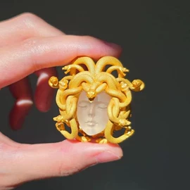 项链;戒指;耳钉