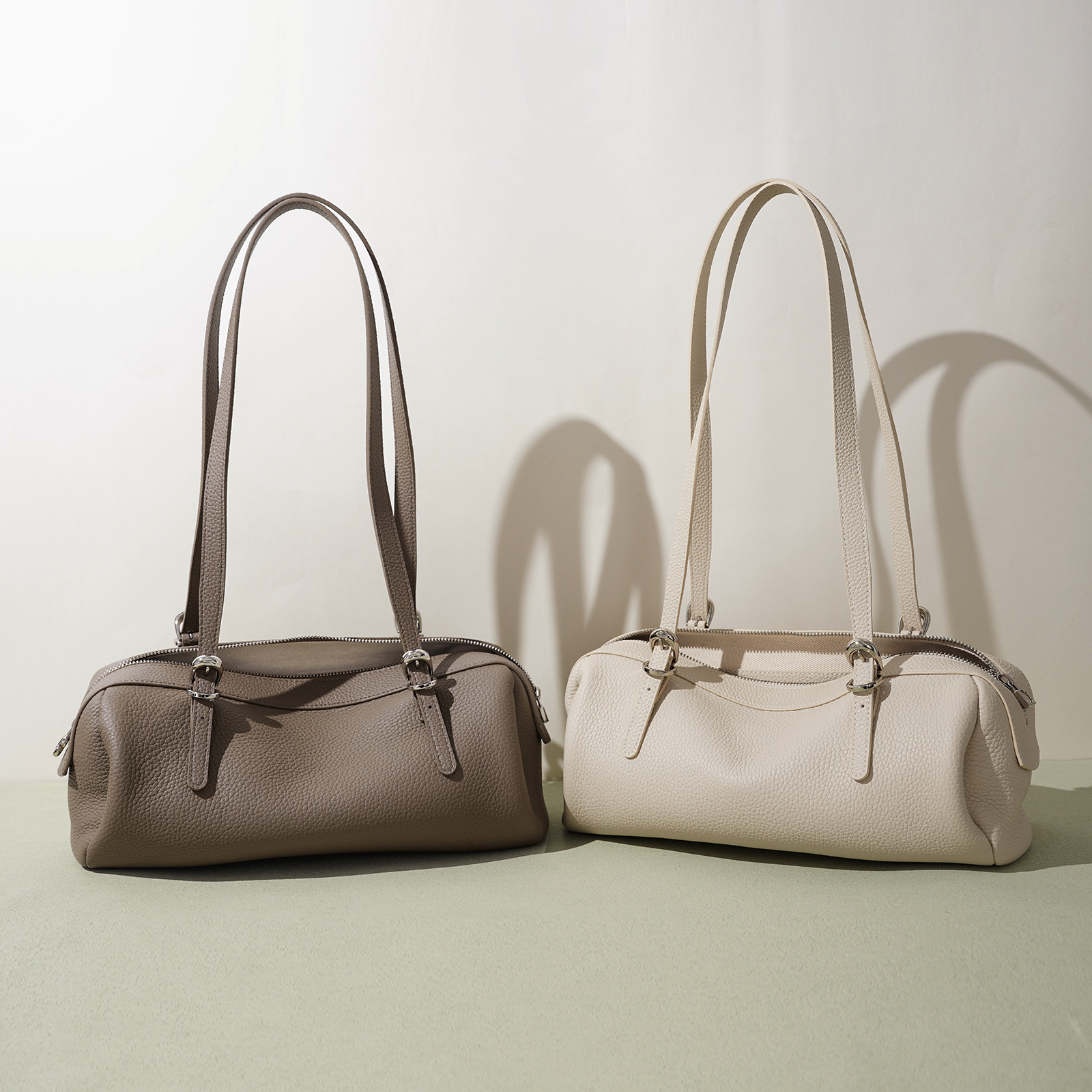 2026 Early Spring Genuine Leather Women's Boston Handbag Vintage Luxury Bowling Bag Versatile Shoulder Bag For Commuting