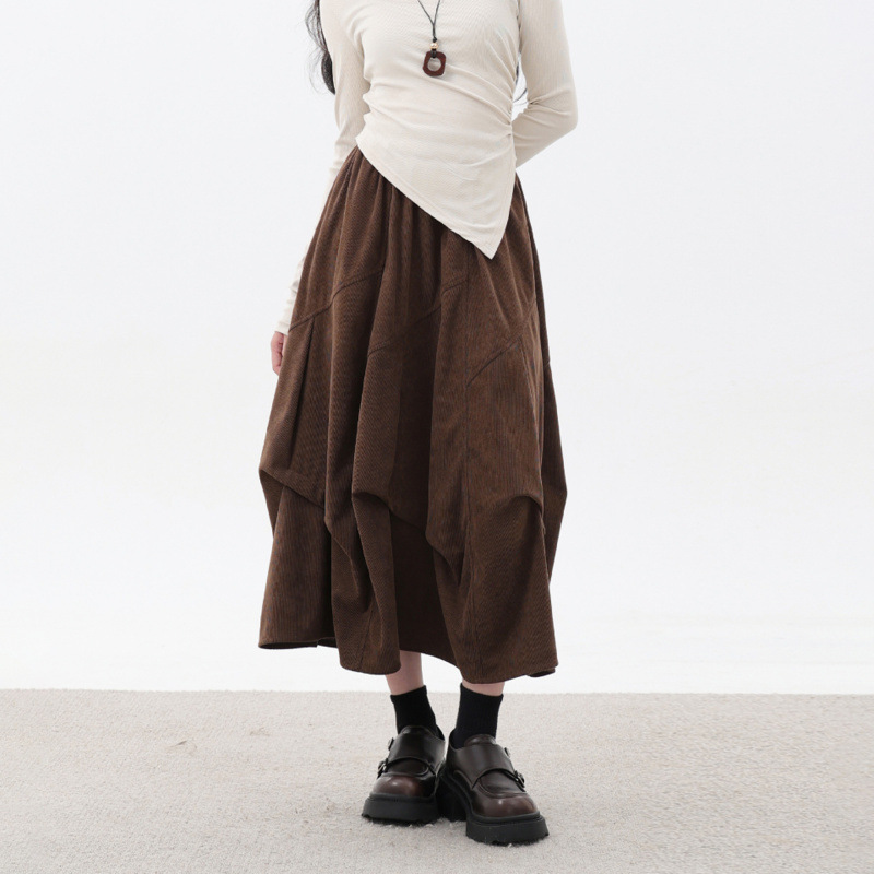 Minimalist Style Pleated Design A-Line Skirt for Women, New Summer Model, Niche Brown Mid-Length Skirt