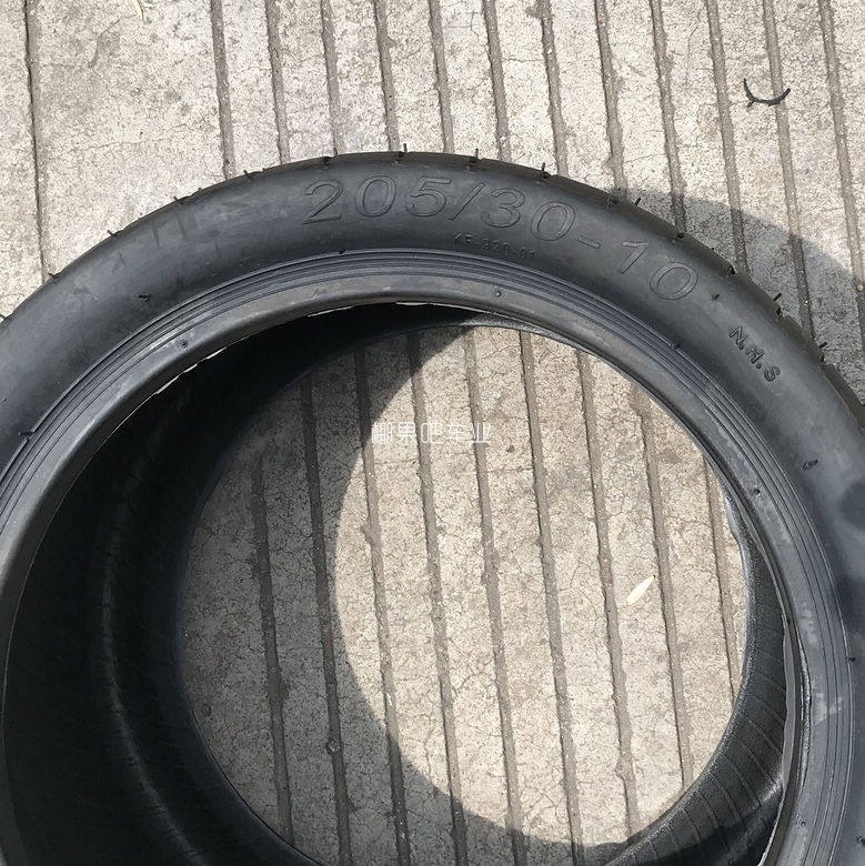 Four-Wheel Off-Road Motorcycle, Beach Bike, Go-Kart, 205/30-10 Inch Road Tire, Vacuum Flat Tire Wheel Hub