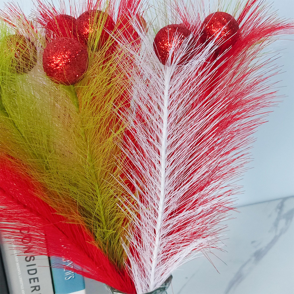 Ventas transfronterizas de caña frutas rojas Pampas hierba árbol de Navidad bolas de hadas decoración para el hogar colgar accesorios adornos