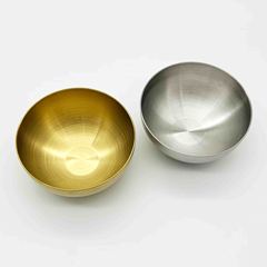 ステンレスの金色のサラダの碗の多目的韓国式の料理の碗の単層の15cmの口径の冷たい麺の碗の冷たいかき混ぜの碗