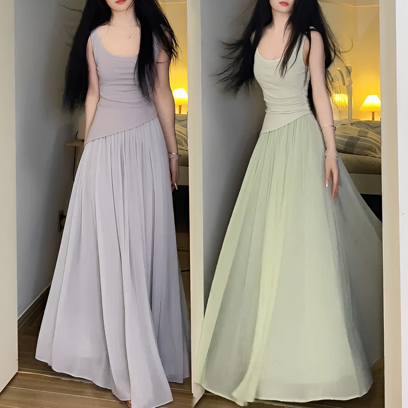 Gentle French Resort-Style Large U-Neck Tank Dress, 2026 Summer New Design, Waist-Cinching, Lazy Long Dress Gentle French Resort-Style Large U-Neck Tank Dress, 2026 Summer New Design, Waist-Cinching, Lazy Long Dress