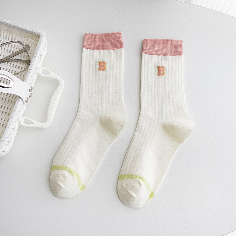 Calcetines de algodón de color puro medias de mujer a media pierna de color japonés a juego medias de mujer a rayas de Moda de Primavera, verano, Otoño e Invierno calcetines al por mayor