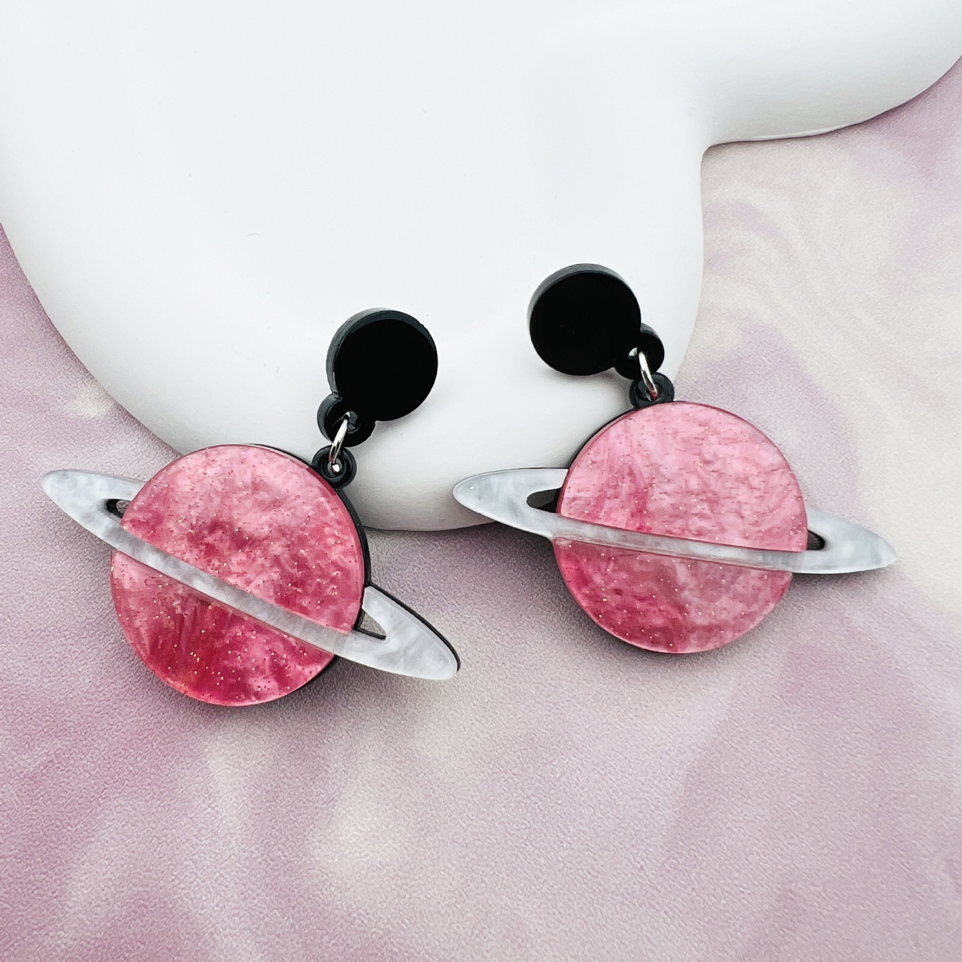 Drop Earrings Classification 1 Pair Quantity 1 Pair Retro Heart Shape Printing Arylic Drop Earrings