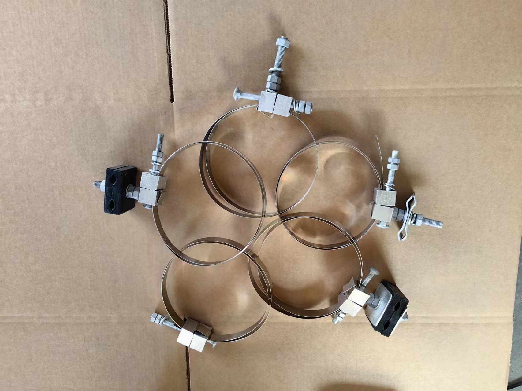 ADSS光缆引下悬垂  杆用 引下线夹     塔用引下线夹  悬垂线夹