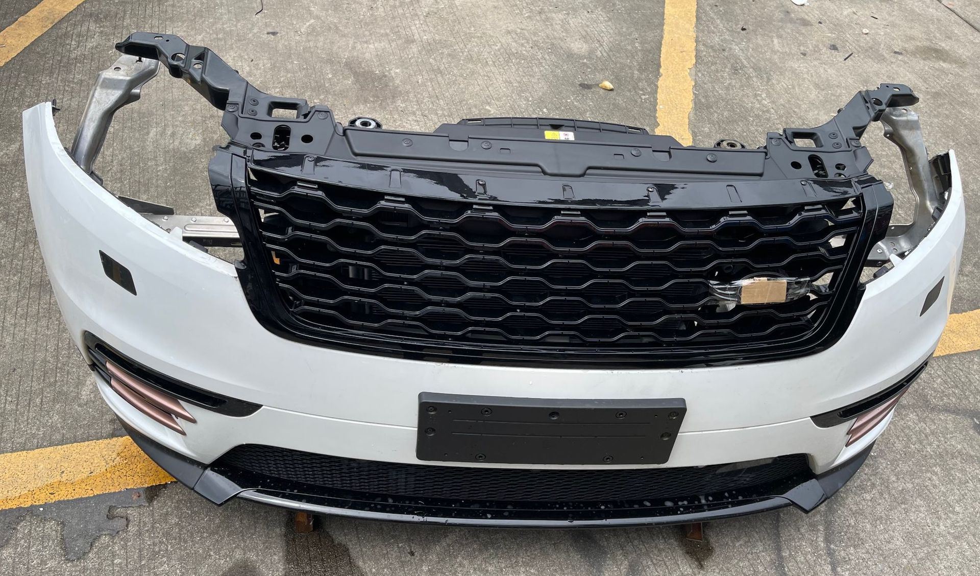 Suitable for Land Rover Velar L560 Front Grille, Front Bumper, Front Nose, Front End Radiator Set