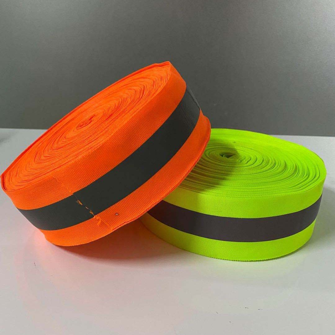 供应反光织带 反光牛津布 尼龙反光多个颜色可订 制各种规格