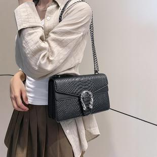 �羳�߼y�߼�С����Ů2025�¿�μ��朗l�������б���bags