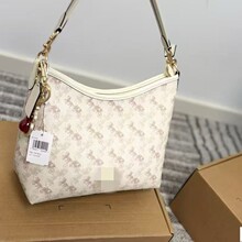 C��Ů��Laurel���˰������ϻ�Ҹ�°��μ�б��ٴ�߼�