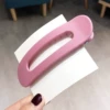 Розовый большой зажим-клюв