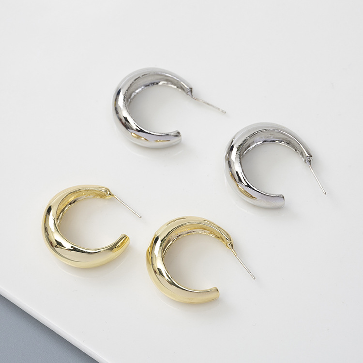 Korea Metal Geometric Hoop Earrings display picture 3