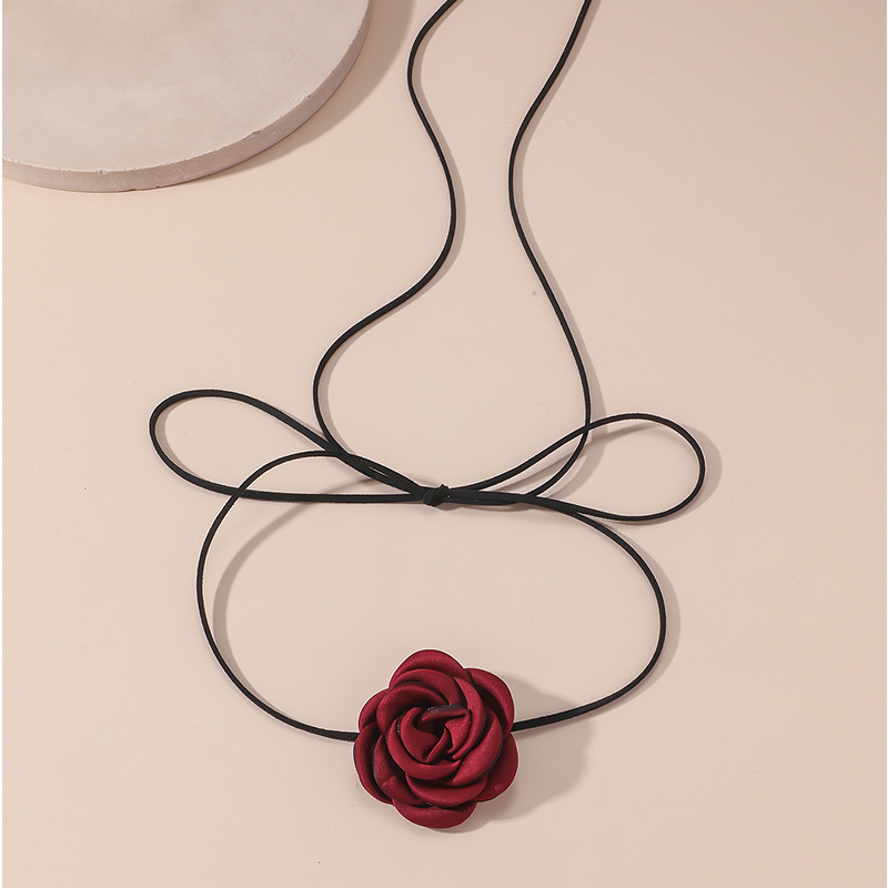 Negro beige vino rojo blanco Corea del Sur flor encaje-up gargantilla collar vintage corte sexy neckband cintura decoración