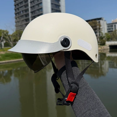 New national standard certified electric motorcycle: Motosiklet kaskı (dəbilqə) - adjustable-brim-and-head-circumference-sun-protection-visorhiddenbreathable-off-white