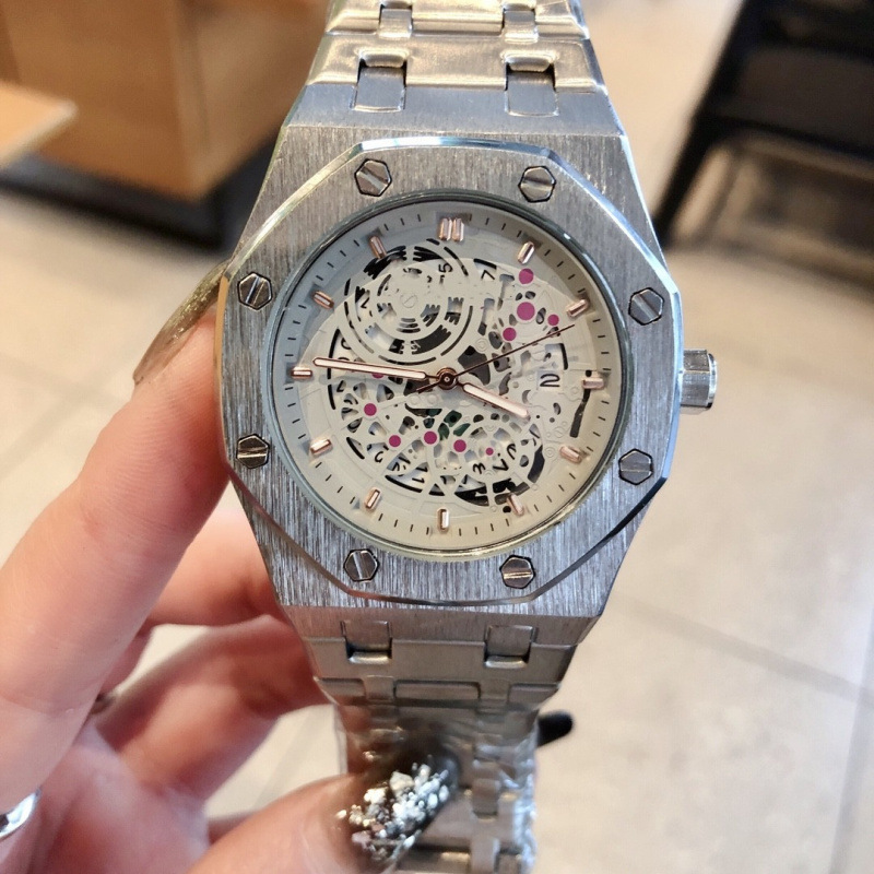 Mainly Promoting the 24-Piece Overseas Hot-Selling Oak Aa Brand Hexagonal Steel Band Mechanical Skeleton Watch, Direct Shipment from the Manufacturer, One-Piece Dropshipping Mainly Promoting the 24-Piece Overseas Hot-Selling Oak Aa Brand Hexagonal Steel Band Mechanical Skeleton Watch, Direct Shipment from the Manufacturer, One-Piece Dropshipping