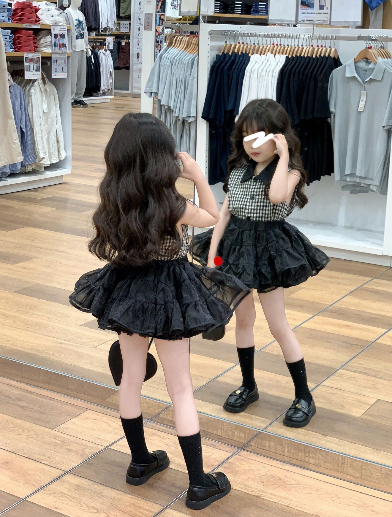 Conjunto de roupa para menina blusa sem mangas e saia tutu_voghion.com