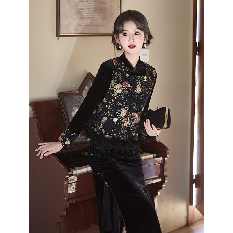 Black Velvet Cheongsam Vest Suit 2025 New Autumn and Winter Long-Sleeved Retro Tang Suit New Chinese Dress