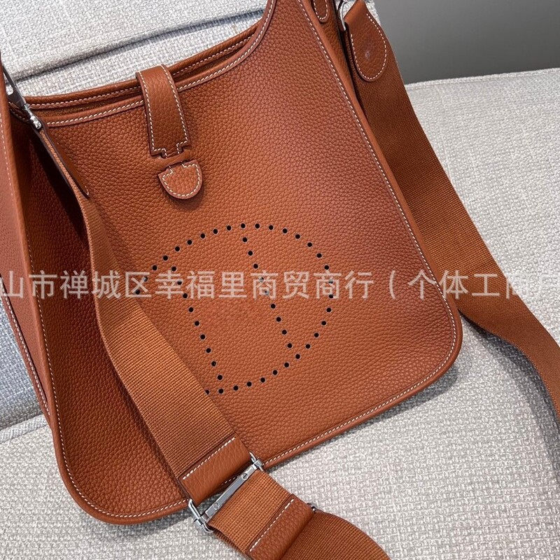 Cross-Border Hand-Sewn Evelyn Women's Bag First-Layer Cowhide Shoulder Crossbody Bag Hollow Fashion Versatile Bag Cross-Border Hand-Sewn Evelyn Women's Bag First-Layer Cowhide Shoulder Crossbody Bag Hollow Fashion Versatile Bag