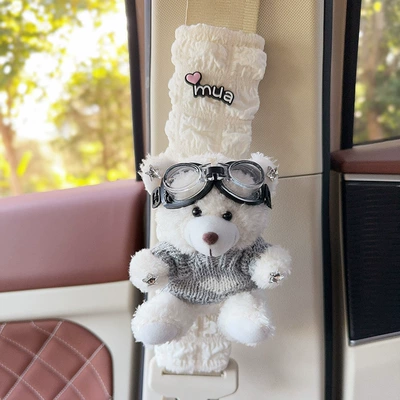 Anti-Leveler Shoulder Cover Plush Bear: Seat belt shoulder pad - white-bear-gray-love-sweater-one-puff-check-shoulder-cover