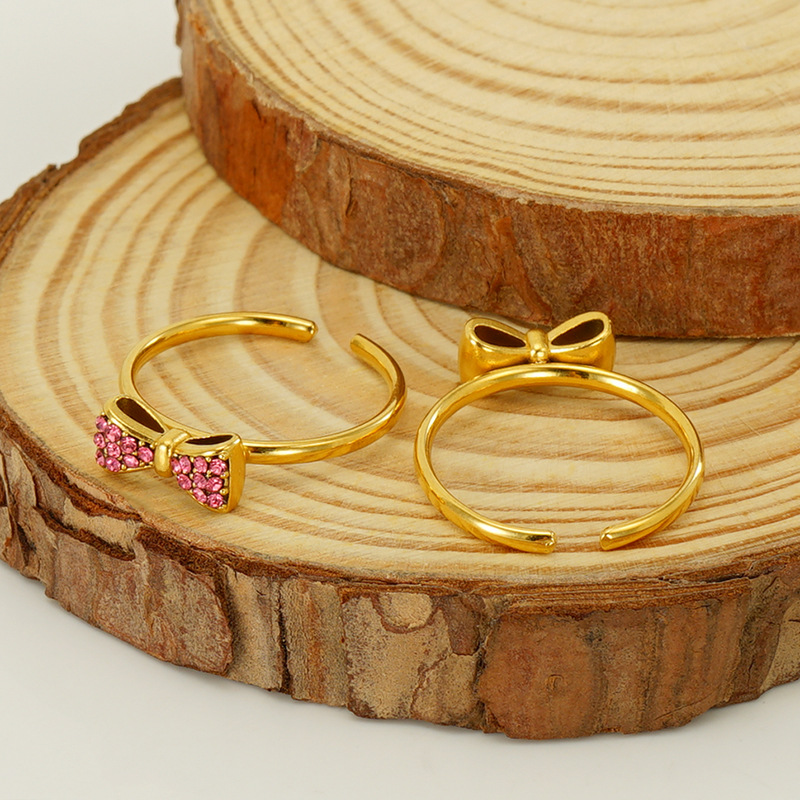 Diseño original con incrustaciones de circón arco anillo 2023 nuevo nicho temperamento anillo abierto ajustable anillo