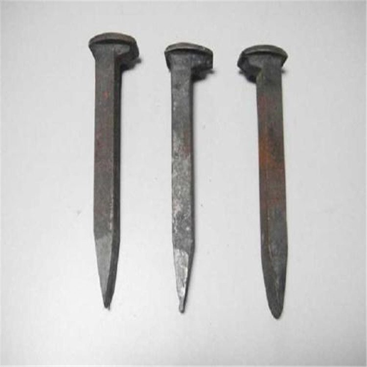 Agente de anclaje de clavos de polvo seco para rieles ferroviarios de solidificación rápida y anti-tracción