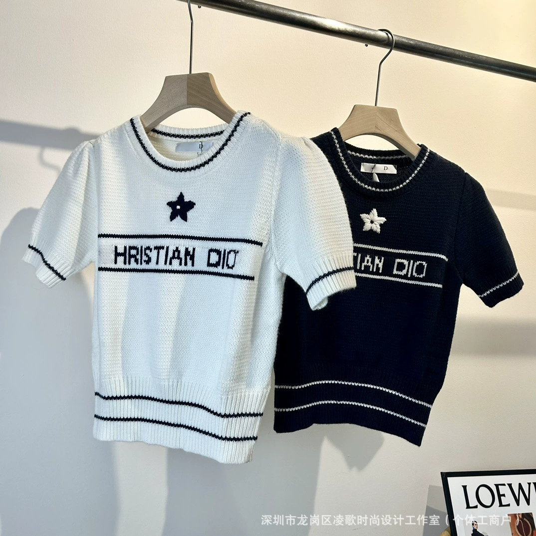 NanYou Женская легкая спелая ветерка пятиконечная звезда с вышивкой круглым вырезом с короткими рукавами 2024 летом новый пригородный дикий топ