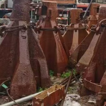 供应二手直径1.5米实心锤头手拉锤冲击钻机钻头