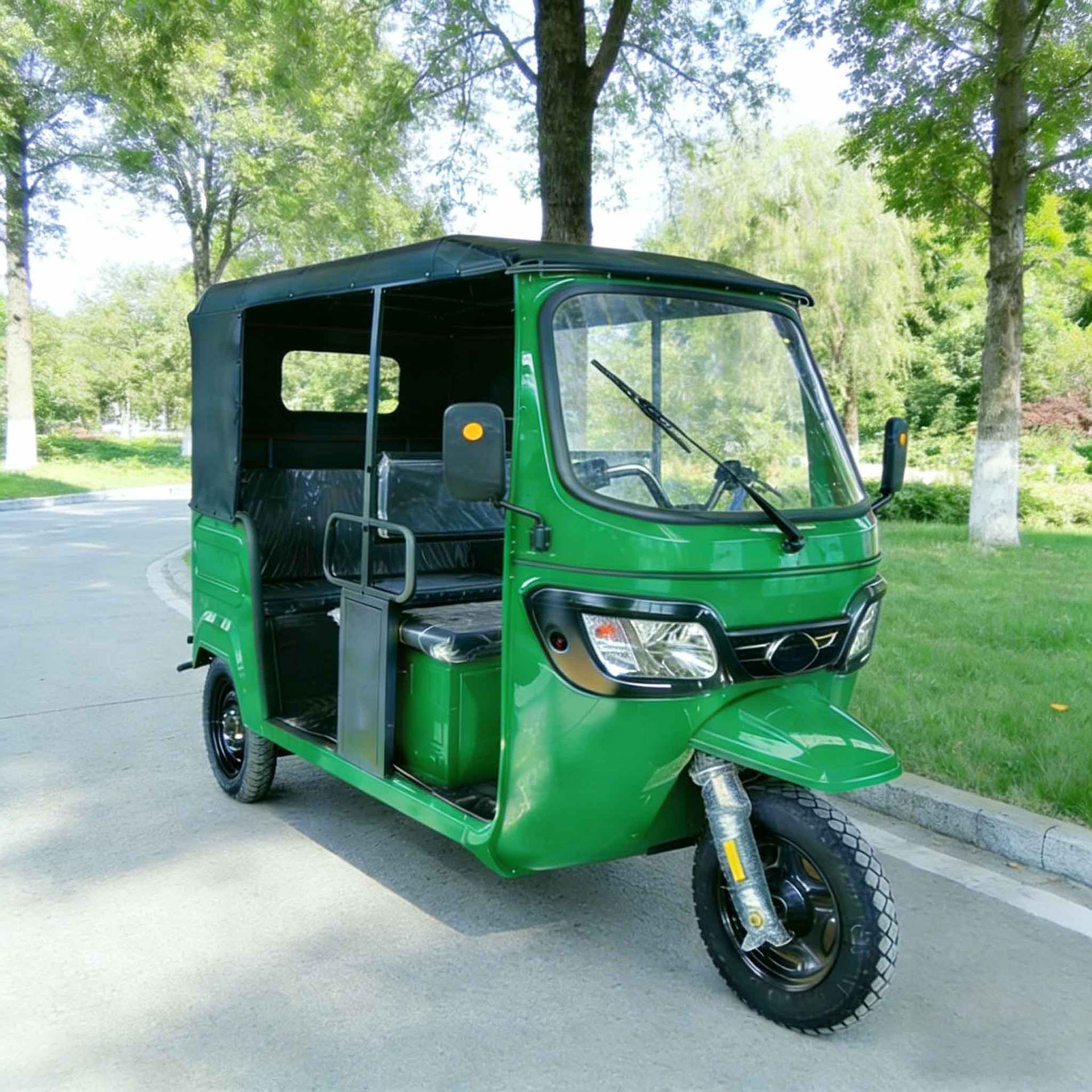 Cross-border passenger-carrying fuel-powered tricycle for passenger transportation, foreign trade export, tuktuk, Indian passenger-carrying vehicle export