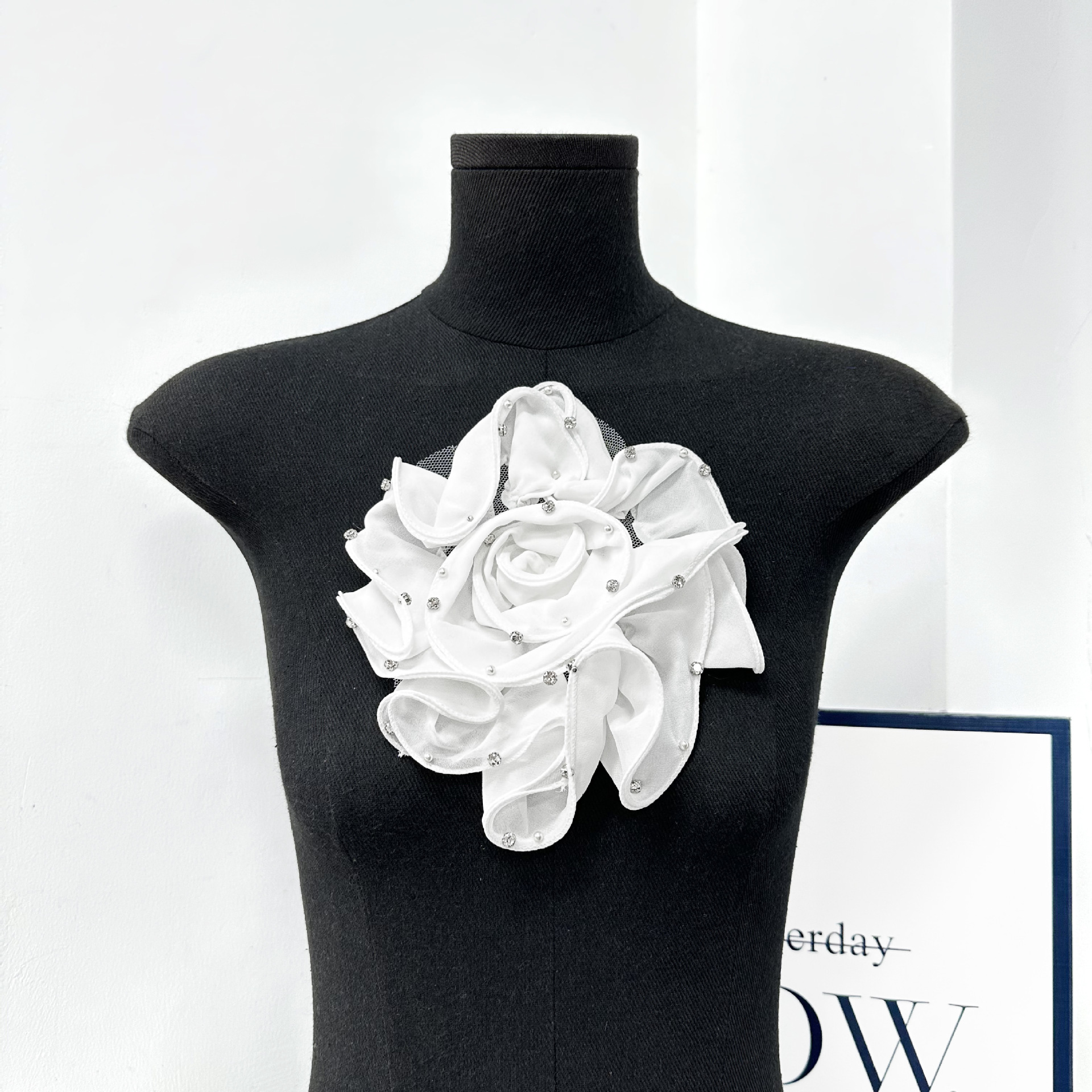 Flores transfronterizas supergranas auriculares estereoscópicas flores estereoscópicas accesorios de flores grandes vestidos de boda material de traje de baile