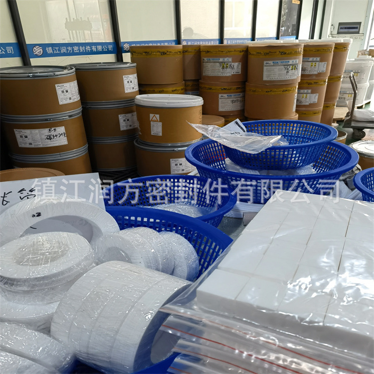 供应零切聚四氟乙烯方块板  PTFE批量小方块出货