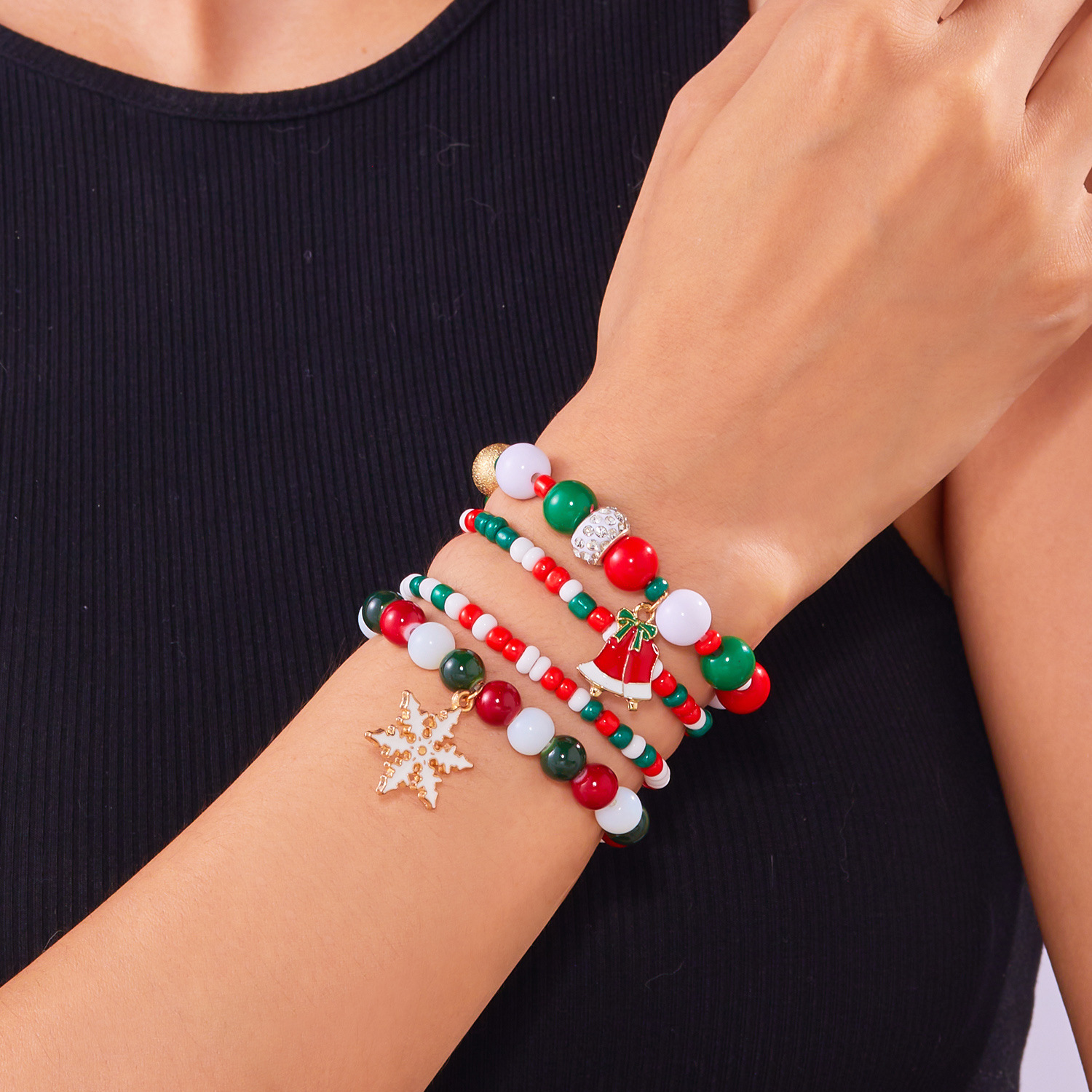 New Christmas Day Colorful Acrylic Diamond Snowflake Bell Elastic Bead Bracelet Set_voghion.com