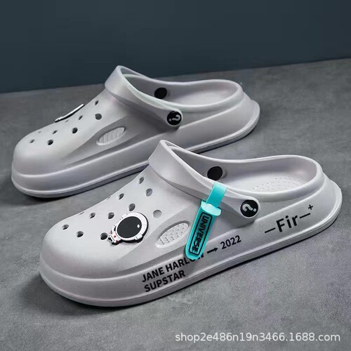 Men's Holeshoes 2024 New Couple Thick-Soled Slippers with Head Cover Anti-Slip Casual Soft Bottom Beach Wholesale