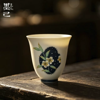 墨己手绘梨花陶瓷品茗杯家用功夫茶具新中式主人杯茶杯单杯闻香杯