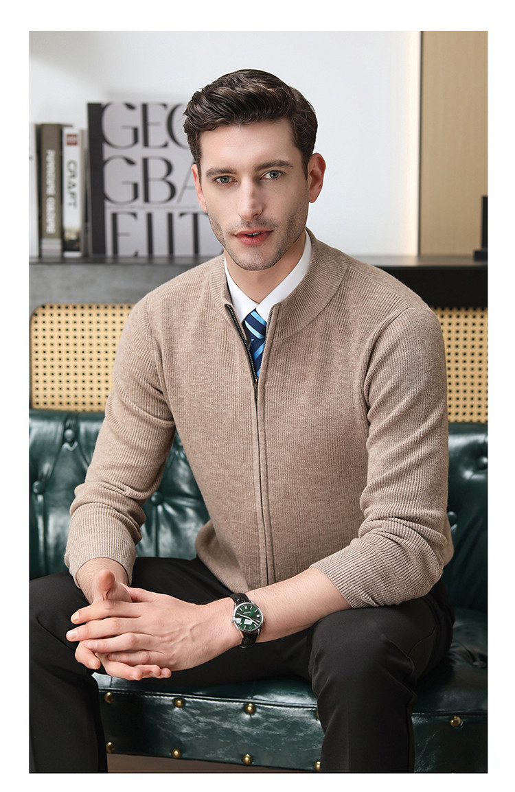 2025 nuevo cardián de cuello medio alto de color sólido tira gruesa jersey abrigo de invierno y otoño hombre suéter de lana casual